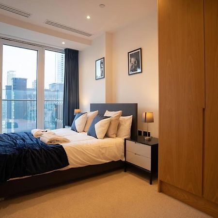 Canary Wharf Luxury Flat W/ View & Terrace Londra Esterno foto