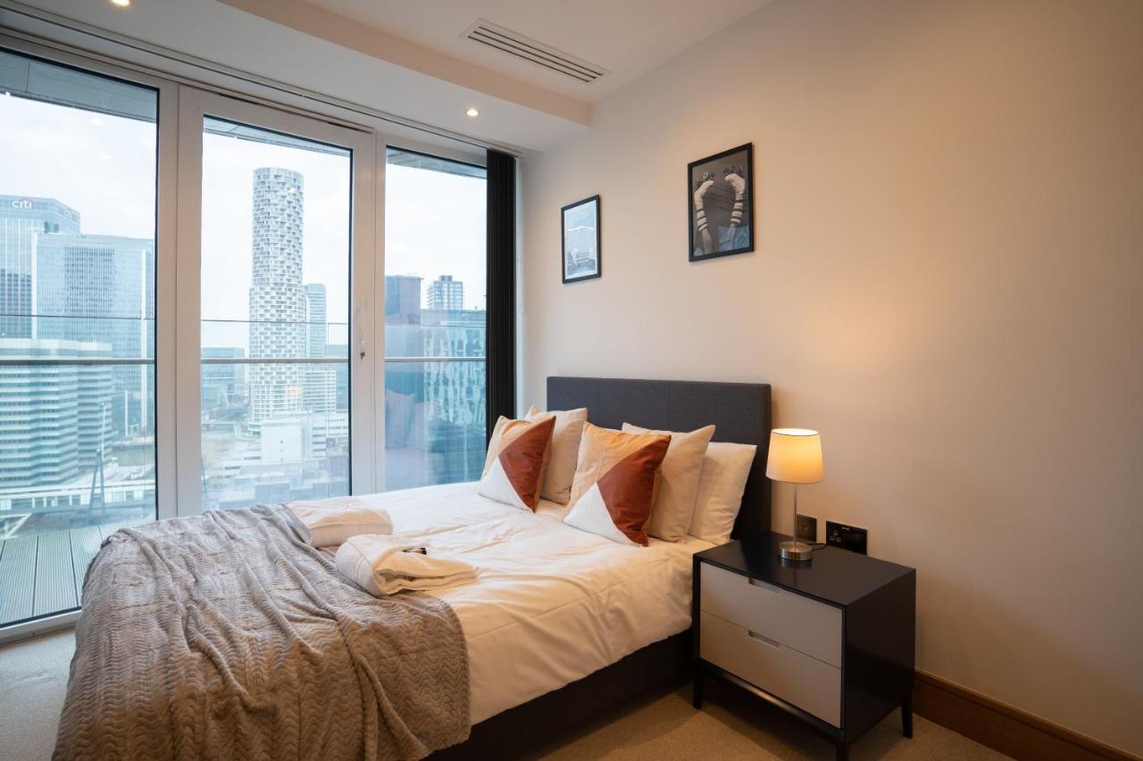 Canary Wharf Luxury Flat W/ View & Terrace Londra Esterno foto